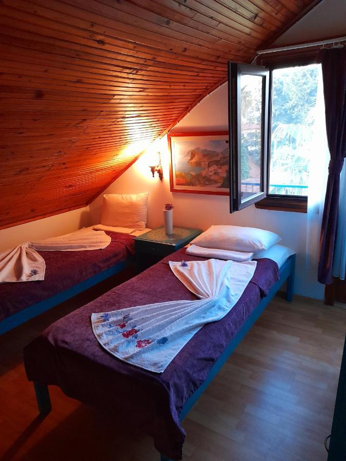 Antonios Motel Side Luaran gambar